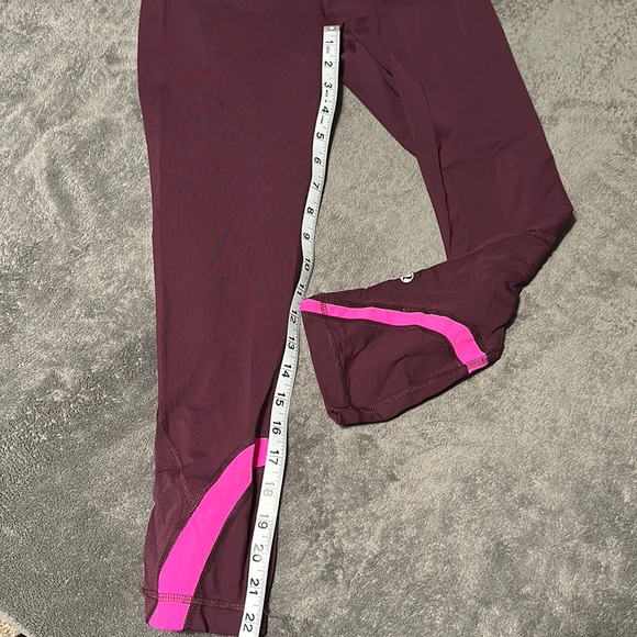 Lululemon leggings - Picture 5 of 6